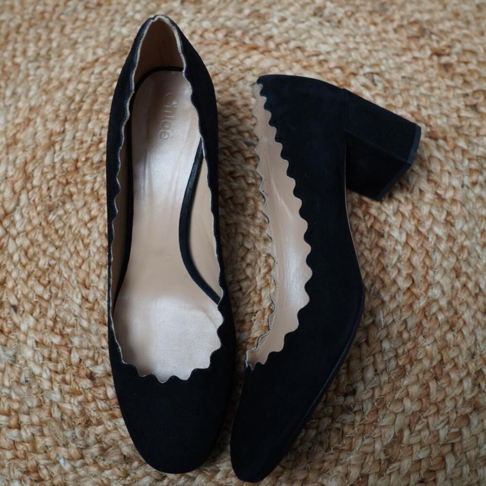 Chloé Black Suede Scalloped Pumps EU 40